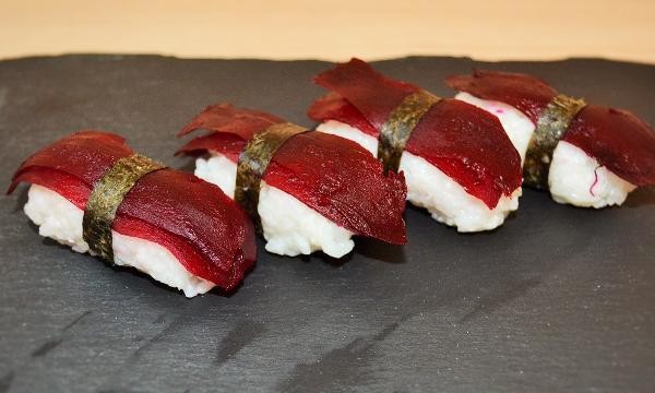 Produktfoto zu Rote-Bete Nigiri