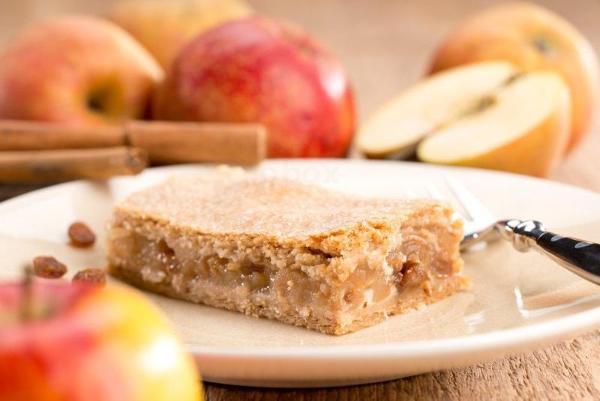 Produktfoto zu Apfelkuchen mit Zimtdecke, 4 Stücke