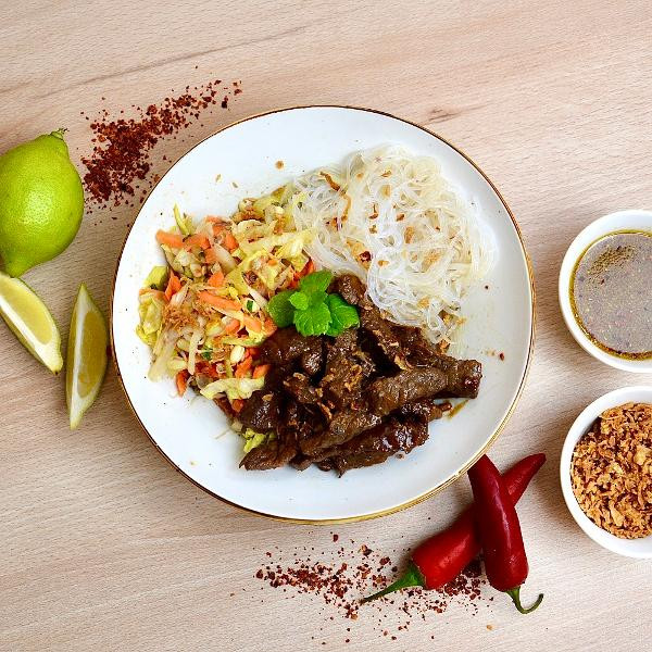 Produktfoto zu Fleisch Nudel Bowl - Bun Cha